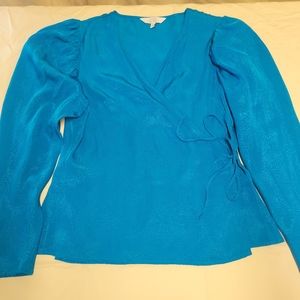 Beautiful blouse  from Other  Stories! never wear . Fits More Like Size 10